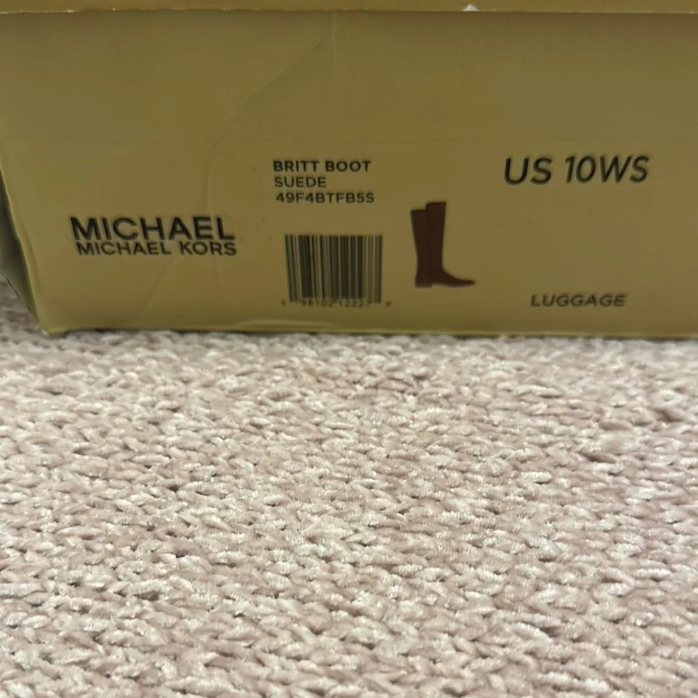 Michael Kors Knee-High Women's Boots in Color Luggage size 10WS NIB - Picture 2 of 13